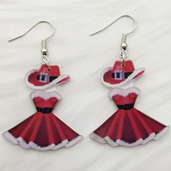 Hand Crafted Festive dangle earrings - Picture 6 of 7